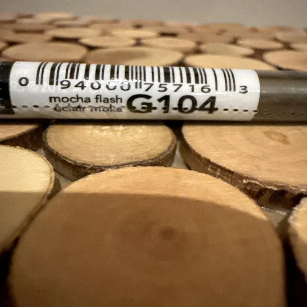 Avon Glimmersticks Chromes Eye Liner- Mocha Flash‎ G104 -New & Sealed!